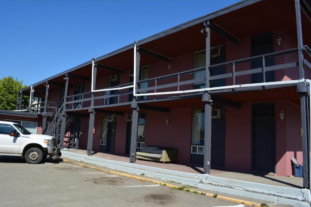 Queensway Court Motel Prince George Luaran gambar