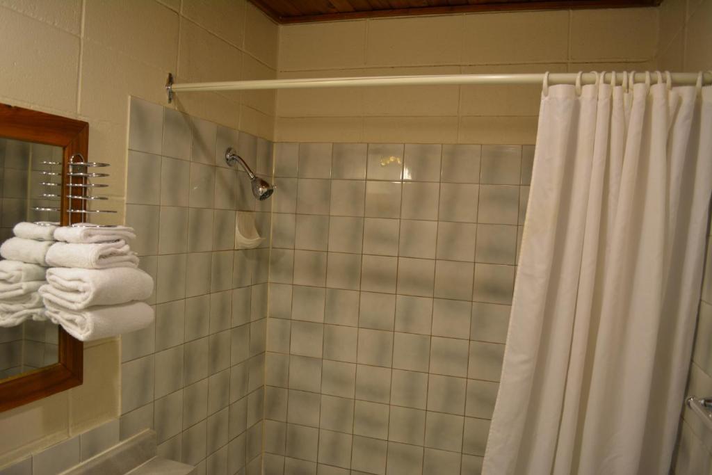 Queensway Court Motel Prince George Luaran gambar